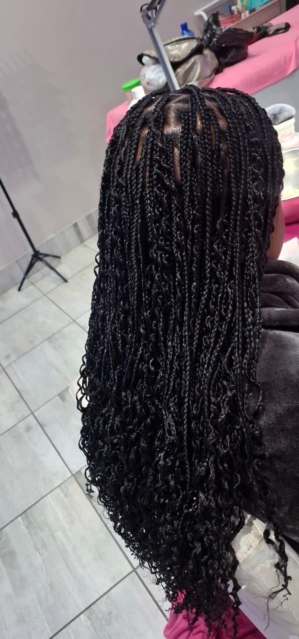 BOLD AND BEAUTY Hair Styling - WhatsApp Image 2026-06-19 at 12.24.20 (2).jpeg